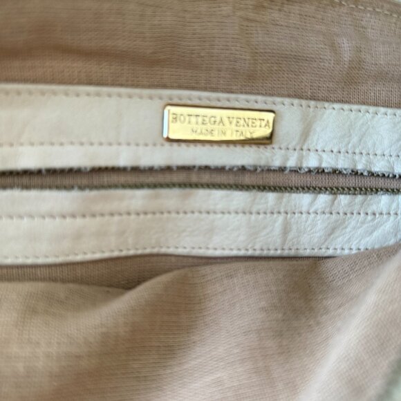 Bottega Veneta woven canvas crossbody bag - Picture 6 of 7